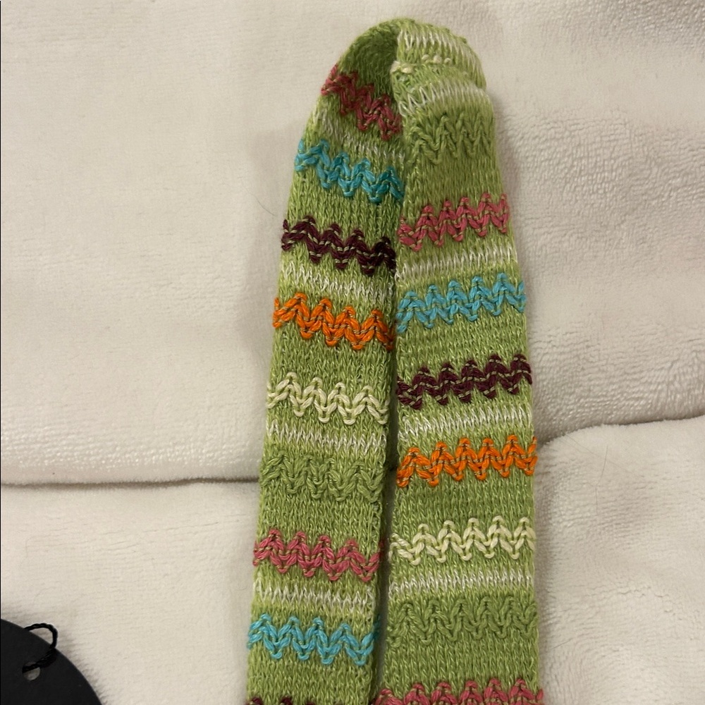 White Fox Boutique Multicolor Knit Top - Picture 5 of 6